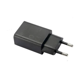 XTAR 5V/2.1A USB adapter, töltőhöz 220V fekete XTAR 5V/2.1A USB adapter, töltőhöz 220V fekete